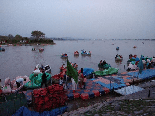 Family outing to Sukhna lake includes boating