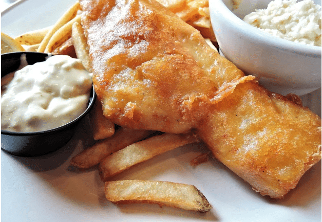 Fries with Tartar sauce